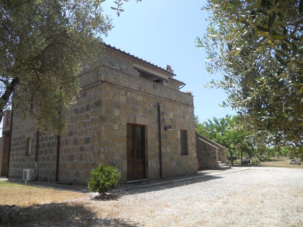 Agriturismo Tenuta Roccaccia Pitigliano Extérieur photo