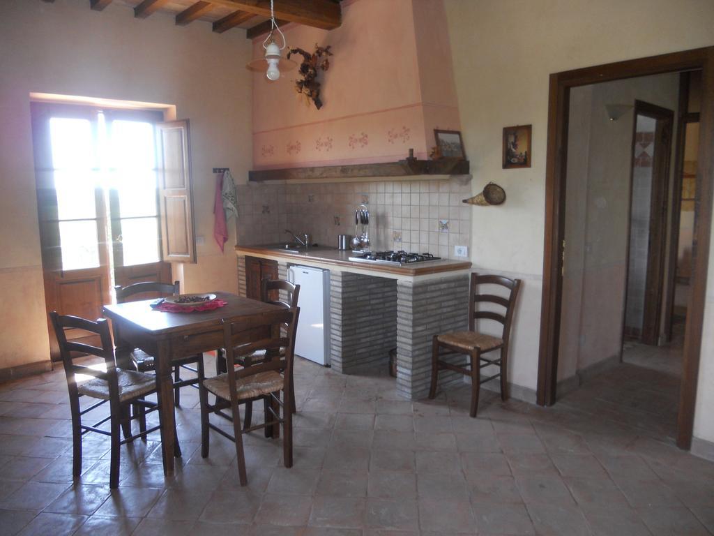 Agriturismo Tenuta Roccaccia Pitigliano Extérieur photo