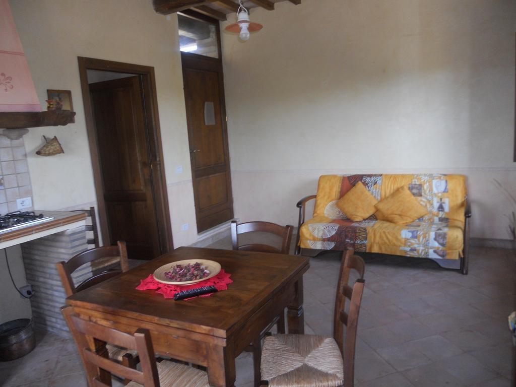 Agriturismo Tenuta Roccaccia Pitigliano Extérieur photo
